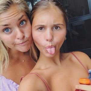 Meet your Posher, Shea